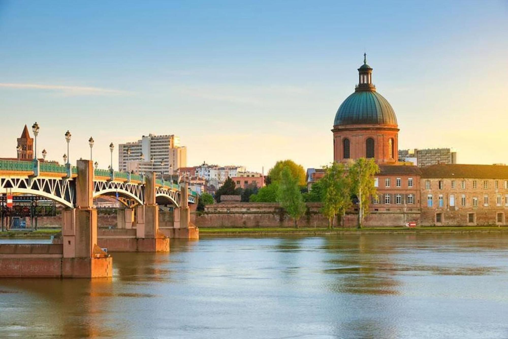 Montaudran Place Dupuy - Vue Panoramique -Metro Toulouse Eksteriør bilde