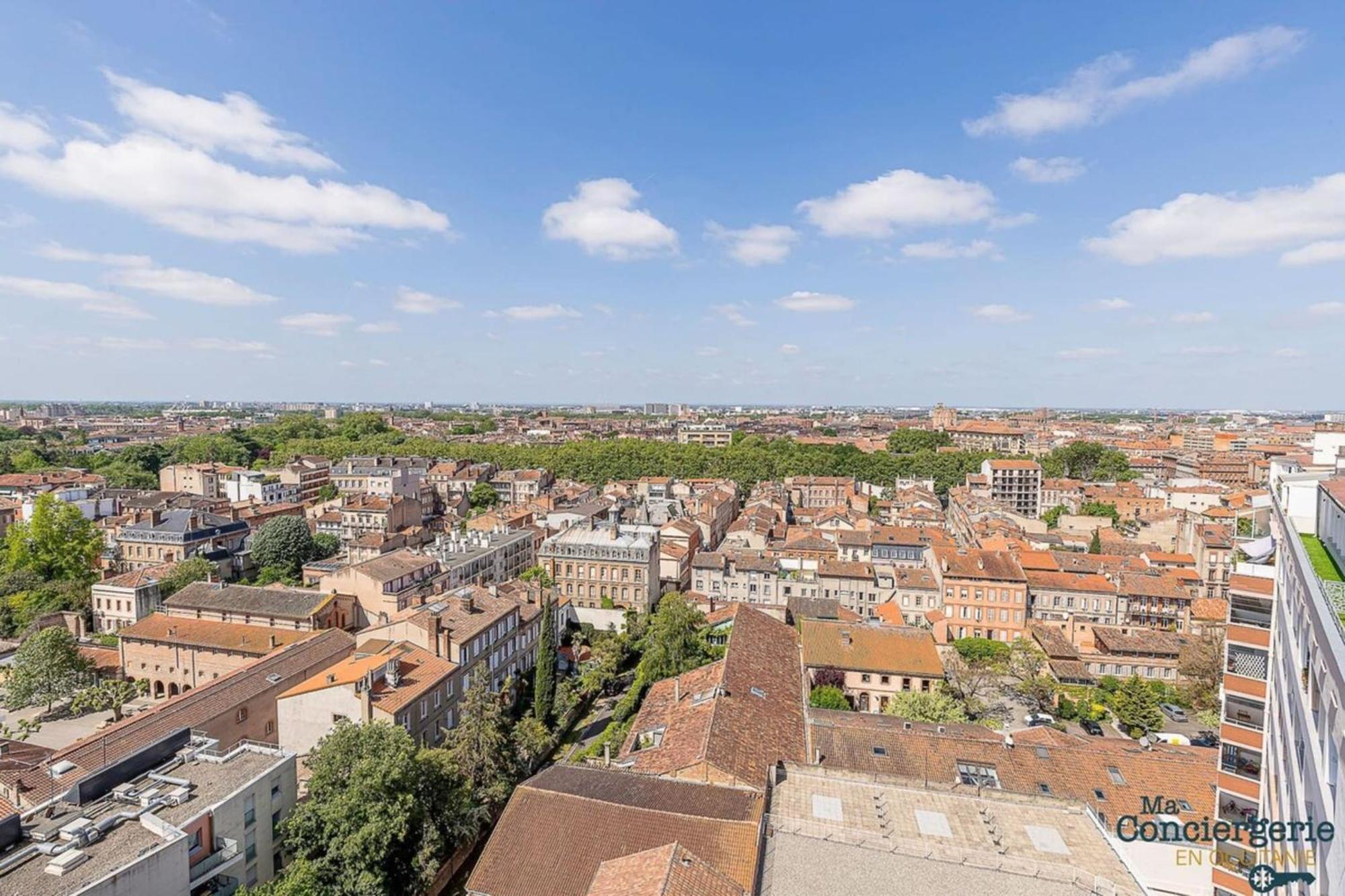 Montaudran Place Dupuy - Vue Panoramique -Metro Toulouse Eksteriør bilde